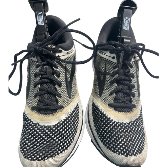 Brooks Revel Running Shoes Black Gray Mens size 8.5 running athletic mens shoes - Picture 7 of 15